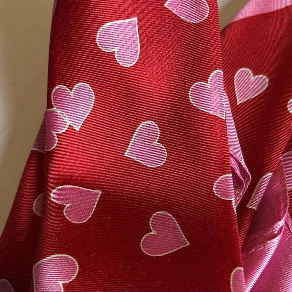 Kate Spade Heart links silk square scarf